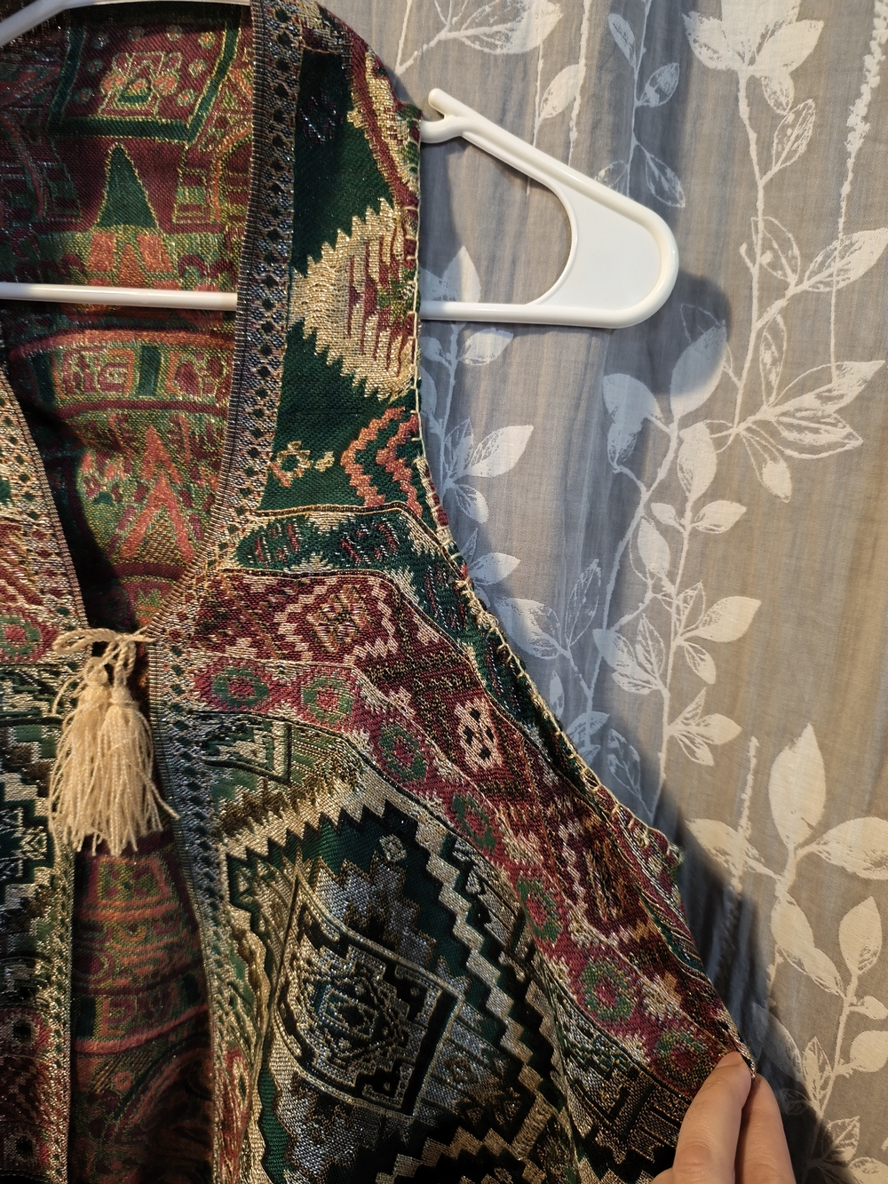 Bohemian Green Patterned Fringed Vest - Picture 3 of 7